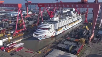 第二艘国产大型邮轮“爱达·花城号”计划3月20日出坞