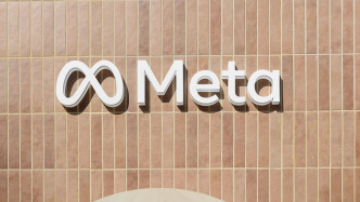 Meta计划大规模裁员，“牛油果”AI模型推迟发布