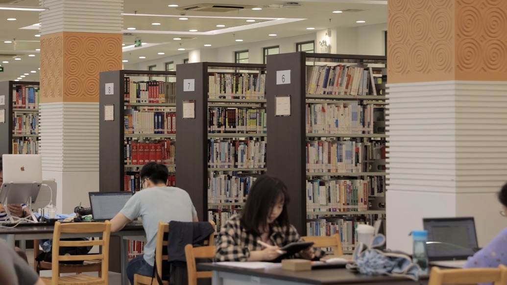 復(fù)旦大學(xué)校長金力：跨學(xué)科人才在就業(yè)端的識別與認(rèn)可問題需多部門協(xié)同解決