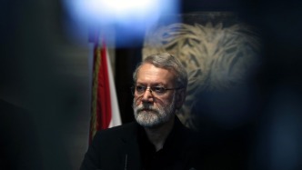 伊朗最高安全官员拉里贾尼发表手写悼词，以色列防长称其“已被打死”