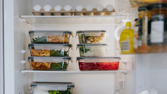 吃不完的飯菜放進(jìn)冰箱，“保質(zhì)期”會(huì)大大延長(zhǎng)……是真是假？| 謠言終結(jié)站