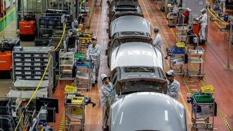 圓桌｜“中國經(jīng)濟(jì)正迎來一個由長期因素驅(qū)動的新周期”