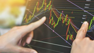 公募調(diào)研“追風(fēng)”AI概念股，劉彥春、馮明遠(yuǎn)現(xiàn)身這些個(gè)股調(diào)研名單