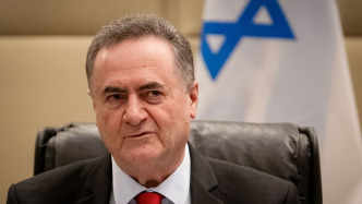 以防长称“所有伊朗人都是打击目标”