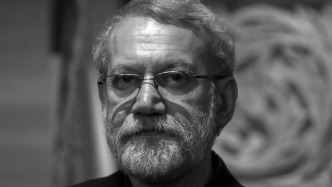 伊朗最高安全官员拉里贾尼的葬礼在德黑兰举行