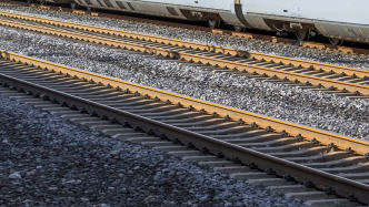 京哈高鐵接觸網(wǎng)故障部分列車停運(yùn)，G178旅客安全轉(zhuǎn)移至救援動車組