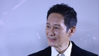 演員王勁松人民日報撰文談個人經(jīng)歷與創(chuàng)作：生命中的綠皮火車