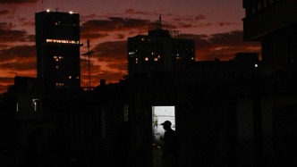 圖說｜古巴“至暗時(shí)刻”：能源封鎖、醫(yī)療危機(jī)與社會(huì)困局