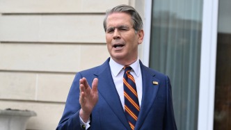 或解除對(duì)海上伊朗石油制裁，美財(cái)長(zhǎng)：要用伊朗石油對(duì)付伊朗人