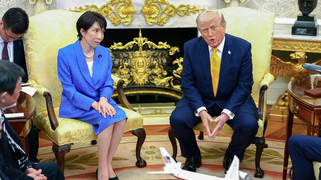 澎湃早晚报｜早餐湃·谁能比日本更懂偷袭