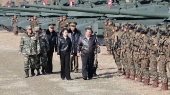 金正恩：將用新型坦克裝備朝鮮陸軍