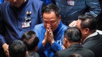 泰國(guó)國(guó)王批準(zhǔn)阿努廷出任總理