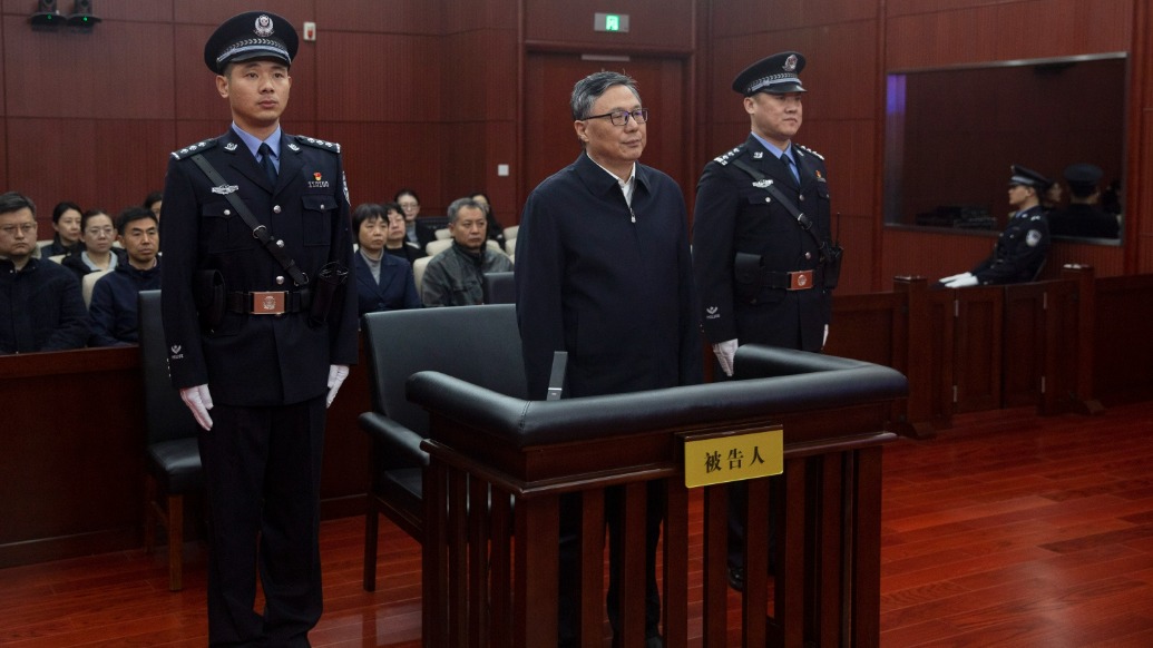 受賄1.27億余元，山西省政協(xié)原主席吳存榮一審被判無期