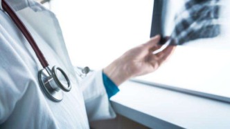 科普｜免疫治療能治好腸癌嗎？適合哪些患者？有沒有副作用？