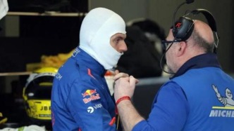 F1傷他的心，而紐博格林為他修改比賽時間