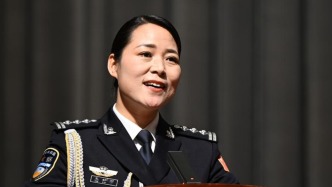 河南女警王妙麗徒手奪刀制止行兇，中央政法委號(hào)召向其學(xué)習(xí)