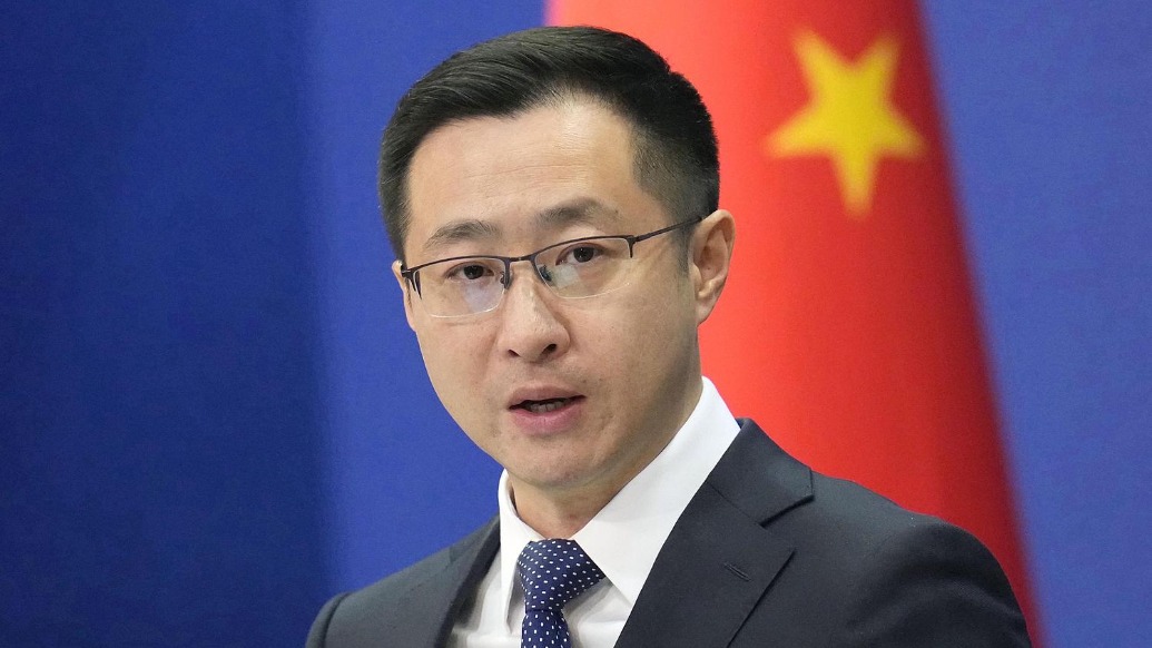 日本网友批评高市访美姿态谄媚有损国家尊严，外交部：不予评论