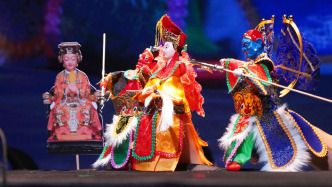 布袋戲如何演繹壘球比賽？在YOUNG劇場(chǎng)看戲劇的多元可能