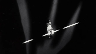 看展覽｜在新聞攝影與藝術(shù)之間的尤金·史密斯：閣樓時(shí)期