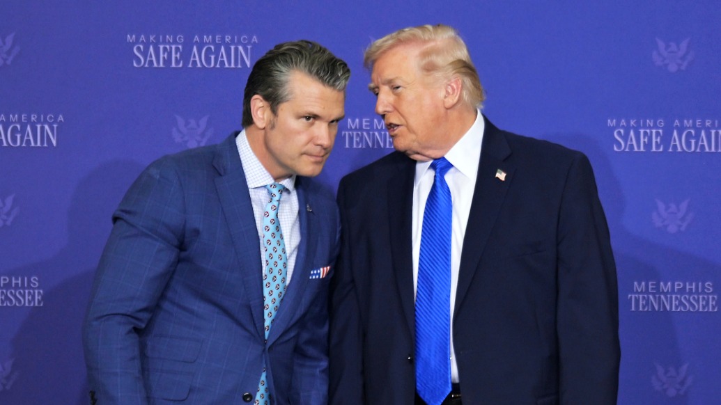 开始甩锅？特朗普谈中东点名美防长：是他第一个说要打伊朗