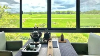 如果去不了森林公園，那就在房間里掛幅畫來激發(fā)創(chuàng)造力