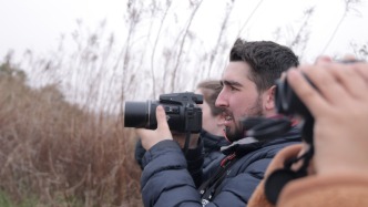 外國鳥友在上海尋找震旦鴉雀：觀鳥是大自然給予的驚喜