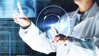 AI生成的深度伪造X光片能以假乱真，医学影像安全面临新挑战