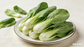 别只盯着牛奶！春天这几种“高钙菜”钙含量更高