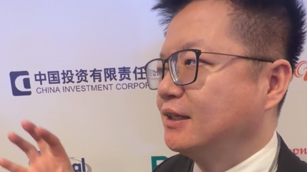 應(yīng)對AI焦慮，大學(xué)生該學(xué)點什么？商湯王曉剛：學(xué)歷專業(yè)被模糊，有的文科生做大模型很厲害