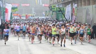 蘇河半馬即將鳴槍，為什么它會(huì)被稱為“家門口的馬拉松”