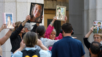 澎湃早晚报｜早餐湃·美国首例社媒成瘾案落槌