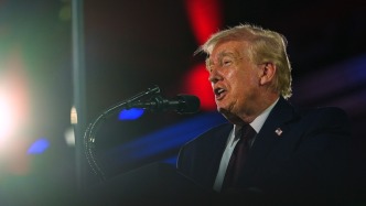 “我們大贏特贏”，特朗普：伊朗太想達(dá)成協(xié)議，就是不敢承認(rèn)