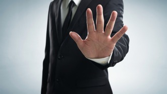 鐘柯平：堅(jiān)決反對(duì)將國(guó)際學(xué)術(shù)交流作為政治操弄工具