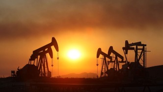 亞洲遭能源短缺和美元升值雙重沖擊，石油美元體系被重新審視