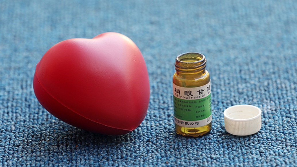 搜索激增！硝酸甘油能救治心源性猝死嗎？醫(yī)生：不是“起死回生丸”，時機最關(guān)鍵