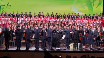 最頂級的合唱！廖昌永石倚潔深情共唱《我和我的祖國》