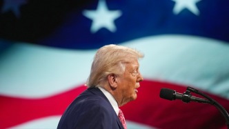 特朗普發(fā)表最新講話：將霍爾木茲海峽稱為“特朗普海峽”