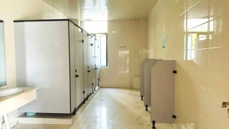 沿街商戶夜間如廁難，應(yīng)對舉措如何更便民？