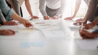 政協(xié)委員呼吁“減少高成長型中小微企業(yè)外遷”，四川省經(jīng)信廳回應(yīng)