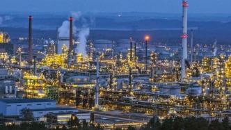 特朗普威脅摧毀伊朗石油設(shè)施，國際油價應(yīng)聲大漲