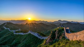 《求是》杂志发表习近平总书记重要文章《树立和践行正确政绩观》