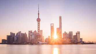 賀青任上海市副市長(zhǎng)