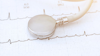 東方港灣董事長(zhǎng)但斌自曝入院手術(shù)，知情人士稱預(yù)計(jì)其周四復(fù)工