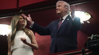 白宫宴会厅被叫停，特朗普多项措施同日遇挫，支持率创本任期新低