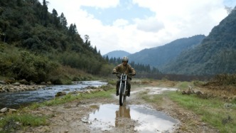 張國榮與張雪同時刷屏，“純粹”在“算法”時代還應有位置