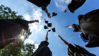 馬上評丨高校校慶為什么備受關(guān)注