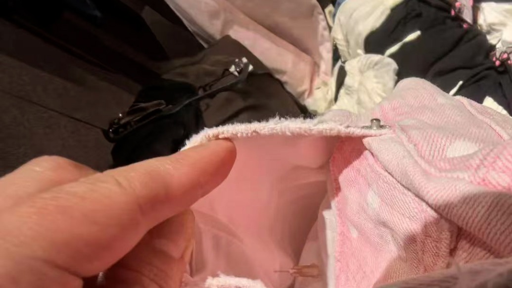 ZARA回应“顾客试穿裤子被暗藏针头扎到”：感到抱歉，配合警方调查