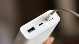 五大看點！移動電源新國標明年4月起實施：哪些充電寶能帶上飛機？會變貴嗎？