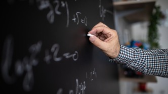 新聞分析｜國(guó)際數(shù)學(xué)界為何集體抵制赴美參會(huì)