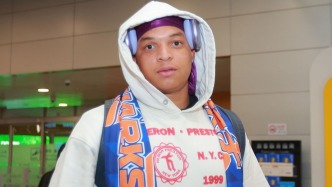 盧偉回應與洛夫頓矛盾：這是教練底線，我們私下關(guān)系很好